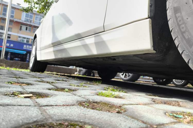 Used BMW 3 Series 2017 320Li xDrive Fashion Model Right Side Sill