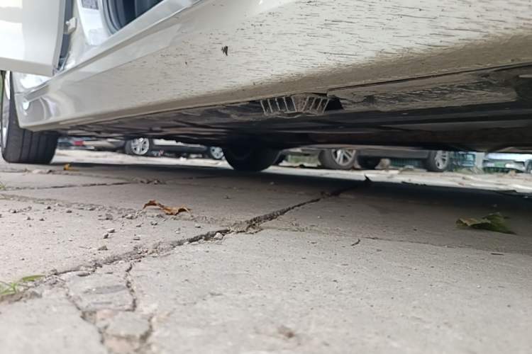 Used BMW 3 Series 2017 320Li Fashion Model Right Side Sill