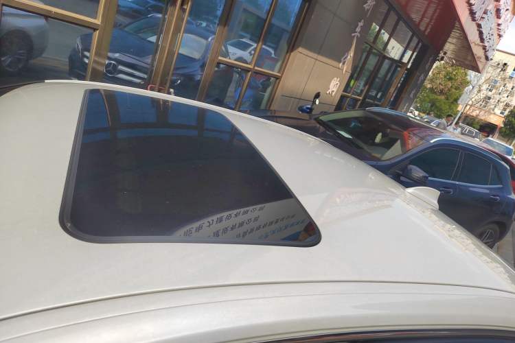 Used BMW 3 Series 2017 320Li Fashion Model Roof
