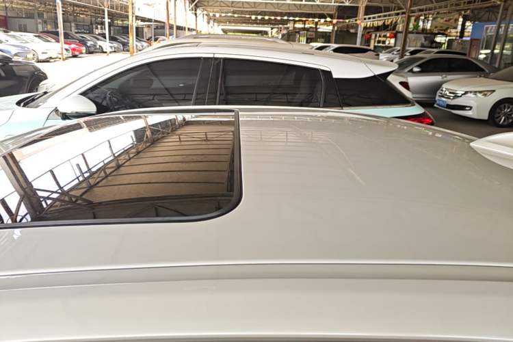 Used BMW 3 Series 2017 318i Fashion Model Roof