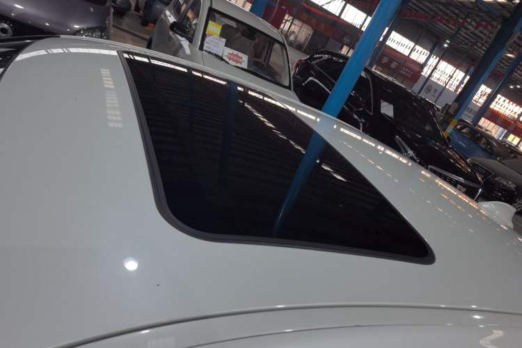 Used BMW 3 Series 2017 320Li xDrive Fashion Model Roof