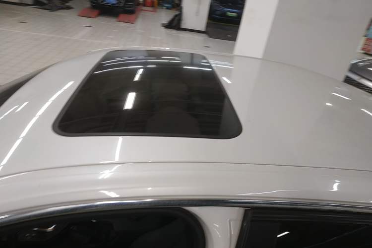 Used BMW 3 Series 2017 318Li Fashion Model Roof