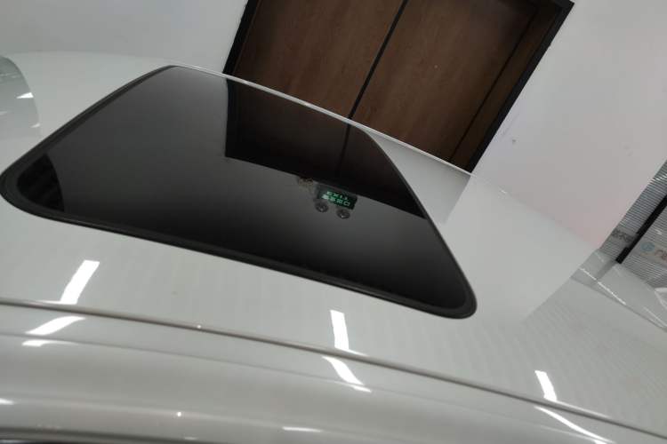 Used BMW 3 Series 2017 320Li Fashion Model Roof