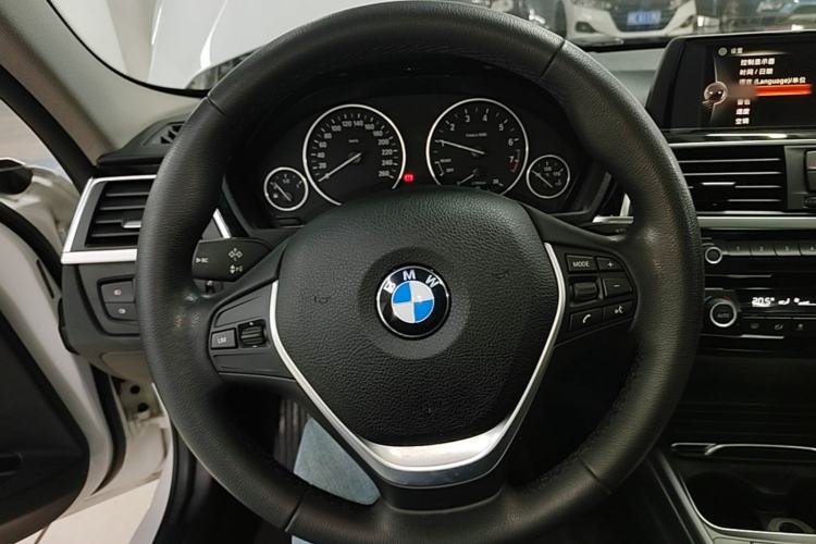 Used BMW 3 Series 2017 320Li Fashion Model Steering Wheel