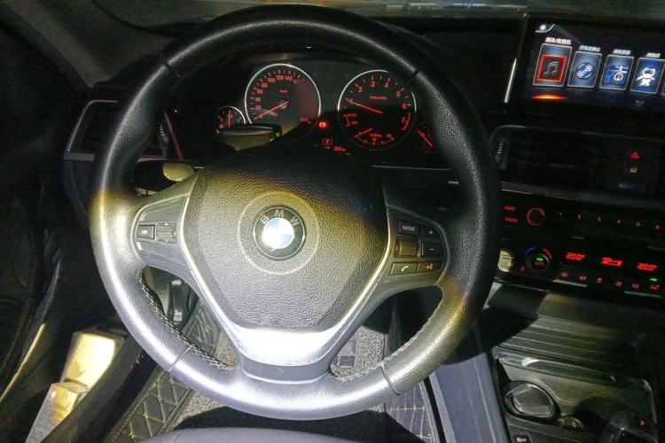 Used BMW 3 Series 2017 320Li Fashion Model Steering Wheel