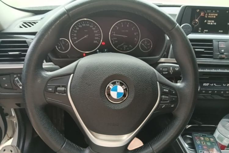 Used BMW 3 Series 2017 320Li Fashion Model Steering Wheel