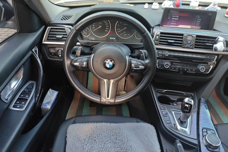 Used BMW 3 Series 2017 320Li Fashion Model Steering Wheel