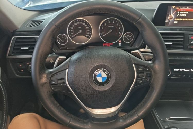 Used BMW 3 Series 2017 320Li M Sport Edition Steering Wheel