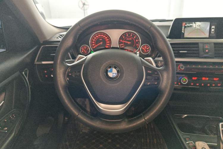 Used BMW 3 Series 2017 320Li M Sport Edition Steering Wheel