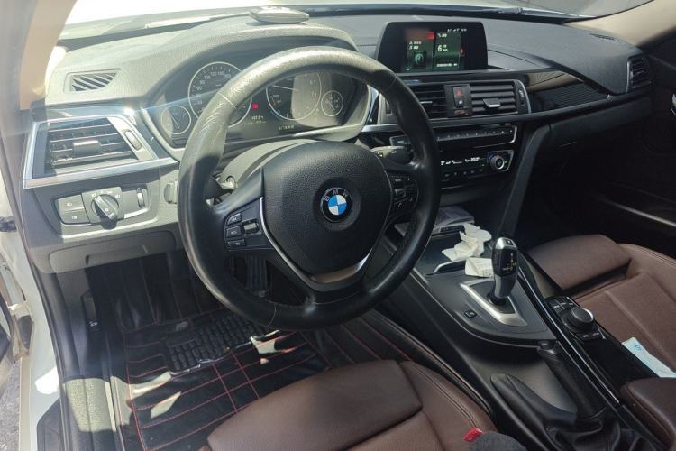 Used BMW 3 Series 2017 320Li Fashion Model Steering Wheel