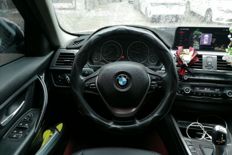 Used BMW 3 Series 2017 318Li Fashion Model Steering Wheel