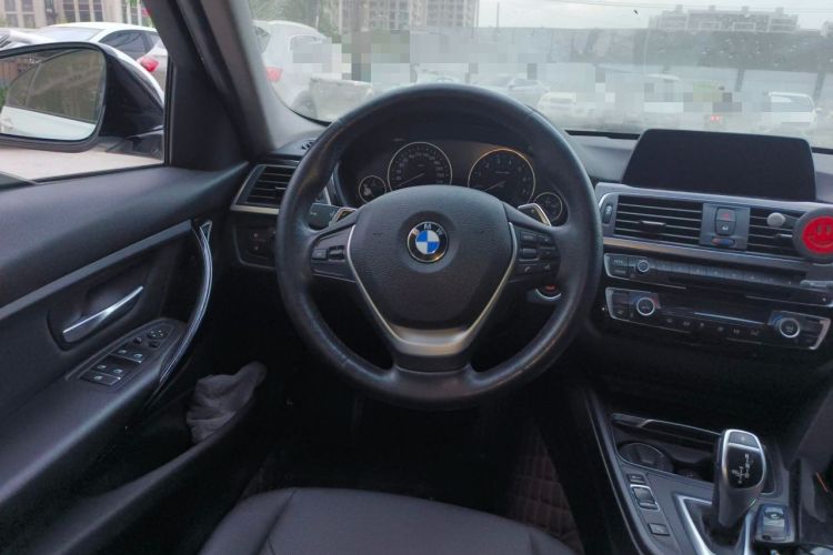 Used BMW 3 Series 2017 320Li M Sport Edition Steering Wheel