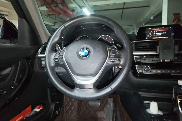 Used BMW 3 Series 2017 320Li M Sport Edition Steering Wheel