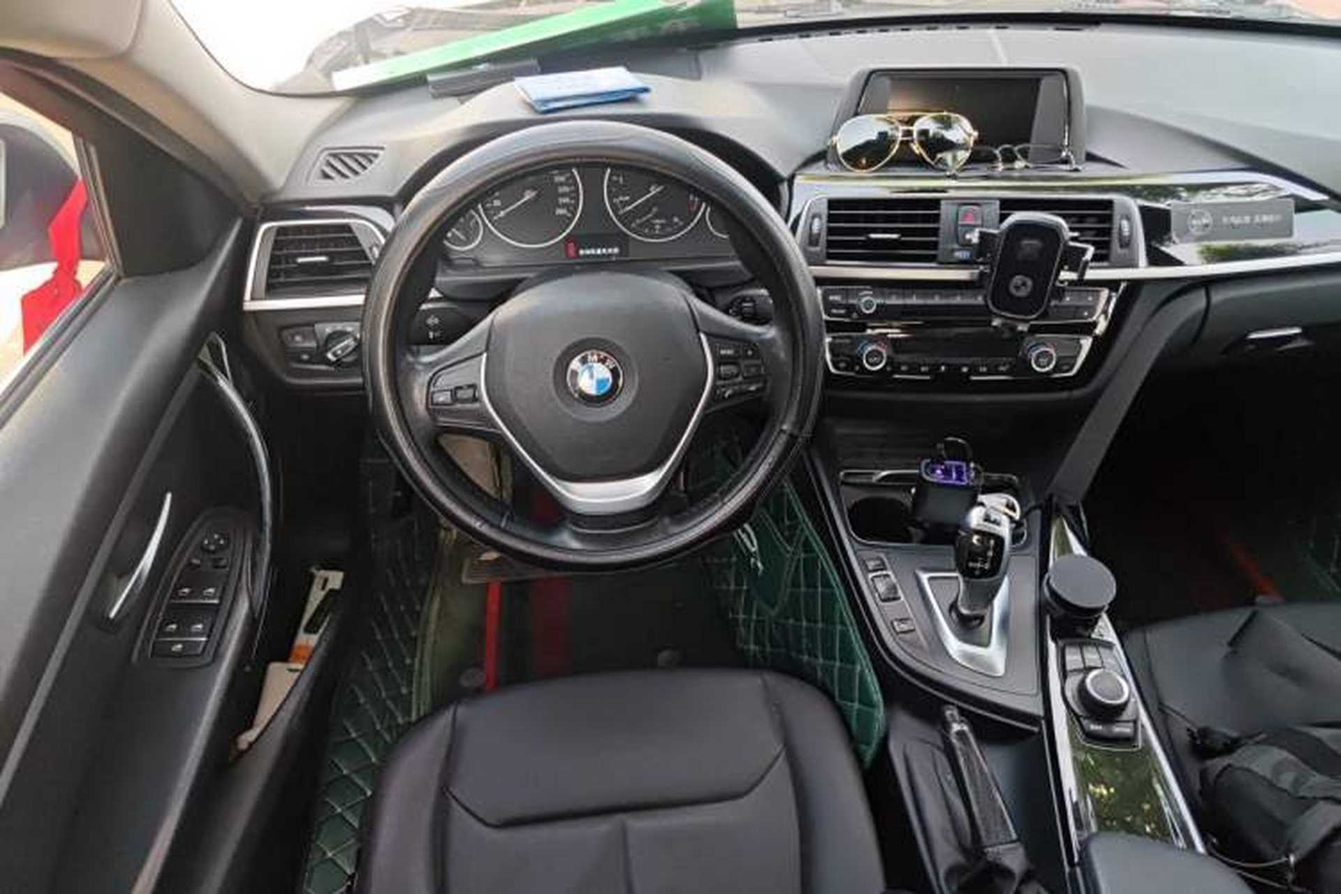 Used BMW 3 Series 2017 318Li Fashion Model Steering Wheel