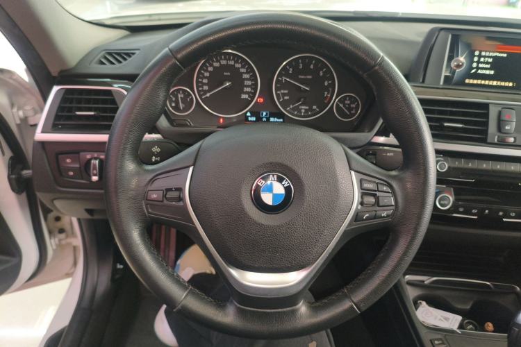 Used BMW 3 Series 2017 320Li Fashion Model Steering Wheel
