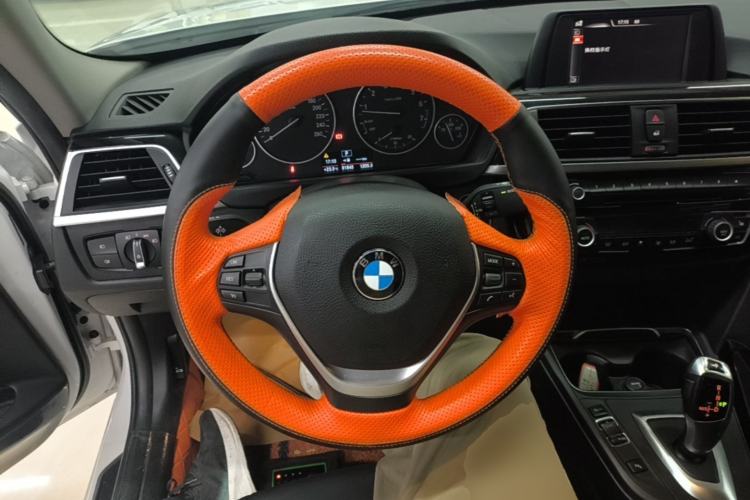 Used BMW 3 Series 2017 320Li xDrive Fashion Model Steering Wheel
