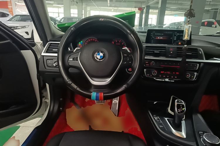 Used BMW 3 Series 2017 320Li M Sport Edition Steering Wheel