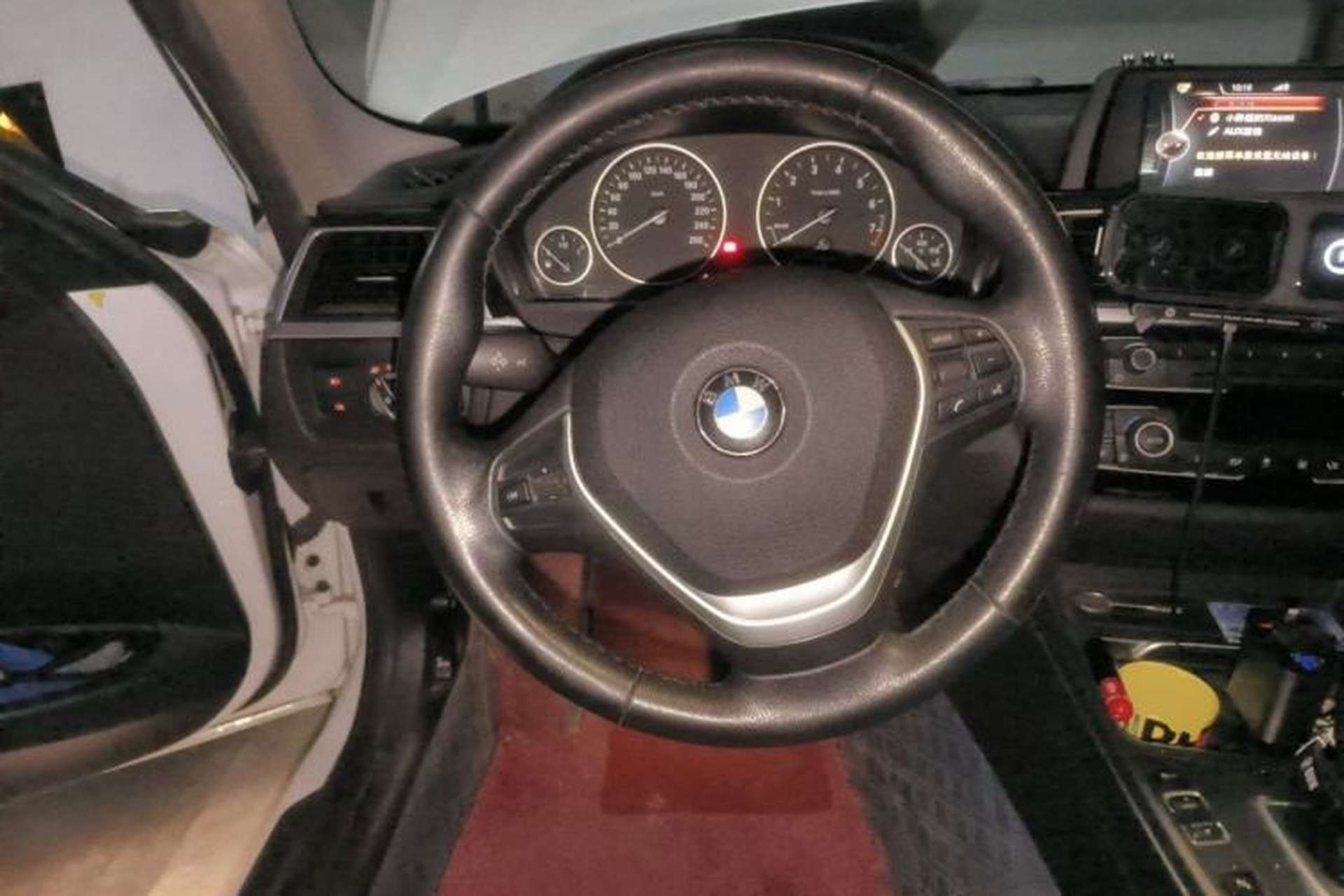 Used BMW 3 Series 2017 320Li Fashion Model Steering Wheel