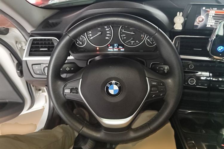 Used BMW 3 Series 2017 320Li Fashion Model Steering Wheel