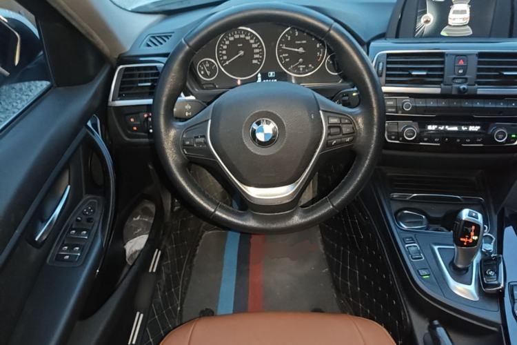 Used BMW 3 Series 2017 320Li Fashion Model Steering Wheel