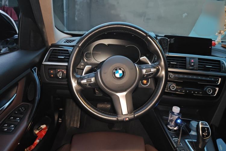 Used BMW 3 Series 2017 320Li M Sport Edition Steering Wheel