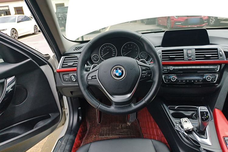 Used BMW 3 Series 2017 320Li M Sport Edition Steering Wheel