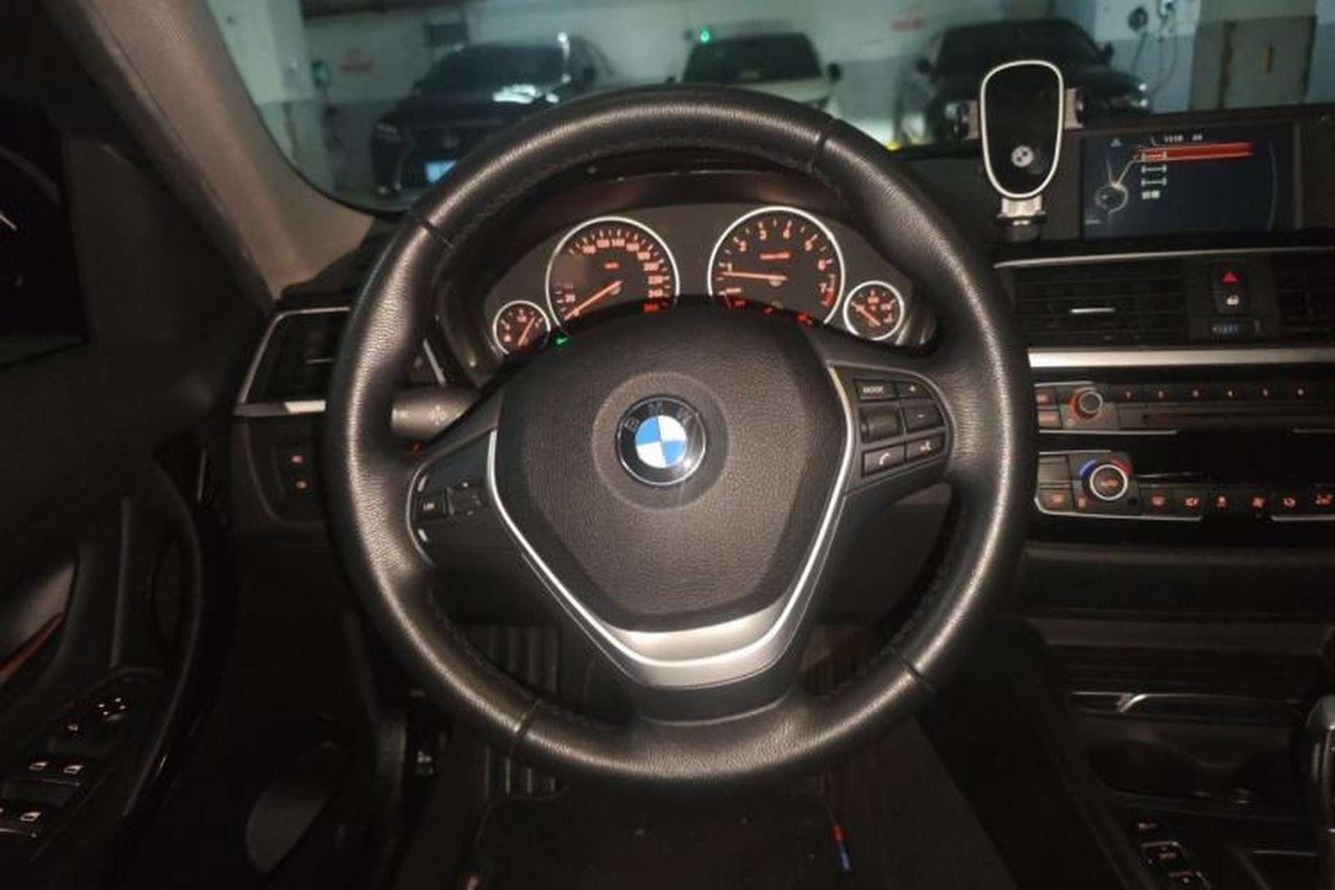 Used BMW 3 Series 2017 320Li Fashion Model Steering Wheel