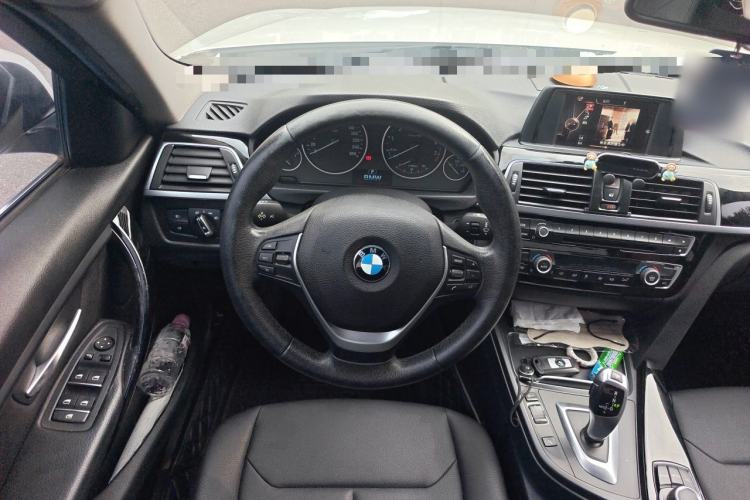 Used BMW 3 Series 2017 320Li Fashion Model Steering Wheel