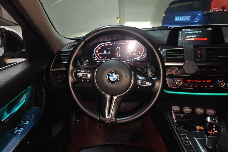 Used BMW 3 Series 2017 318Li Fashion Model Steering Wheel