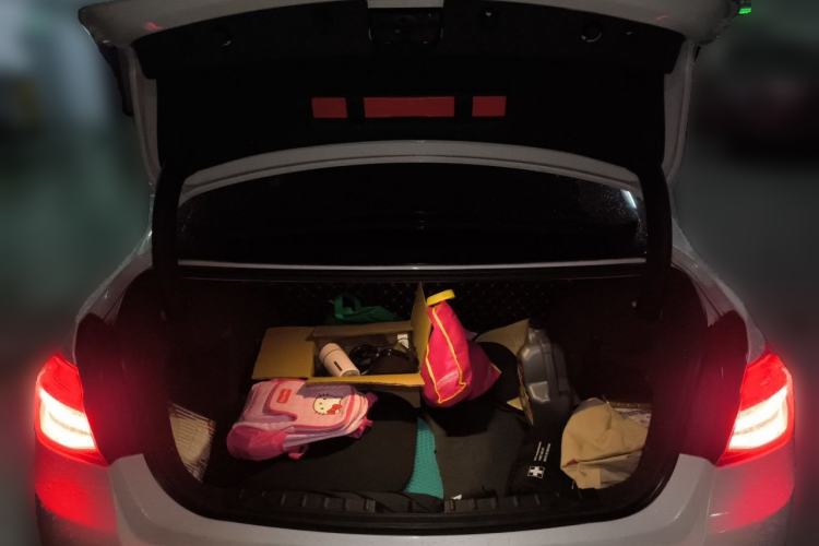 Used BMW 3 Series 2017 320Li Fashion Model Trunk