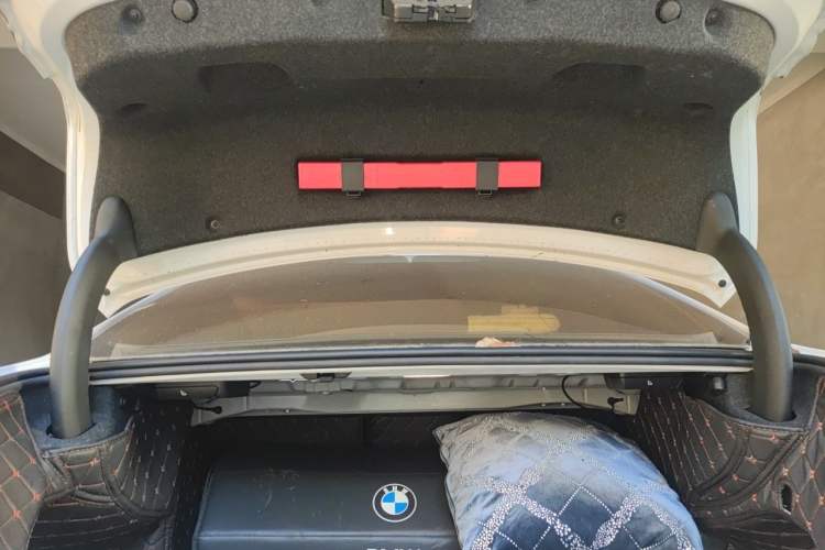 Used BMW 3 Series 2017 320Li M Sport Edition Trunk
