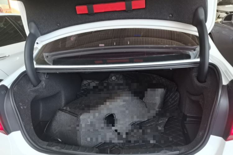 Used BMW 3 Series 2017 320Li Fashion Model Trunk