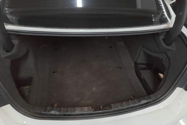 Used BMW 3 Series 2017 320Li xDrive Fashion Model Trunk