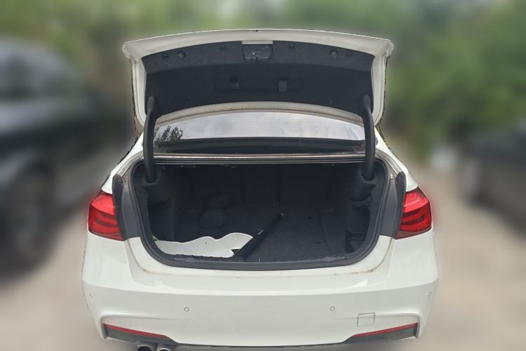 Used BMW 3 Series 2017 320Li M Sport Edition Trunk