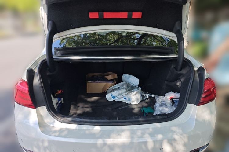 Used BMW 3 Series 2017 320Li Fashion Model Trunk