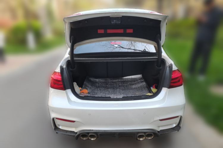 Used BMW 3 Series 2017 320Li Fashion Model Trunk