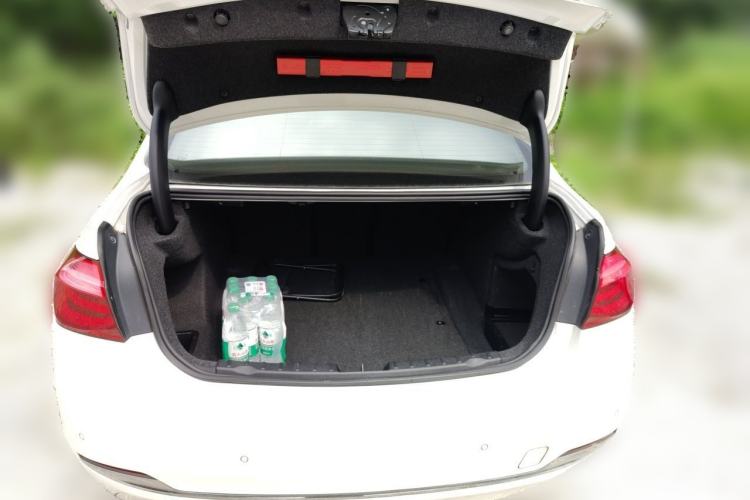 Used BMW 3 Series 2017 318Li Fashion Model Trunk
