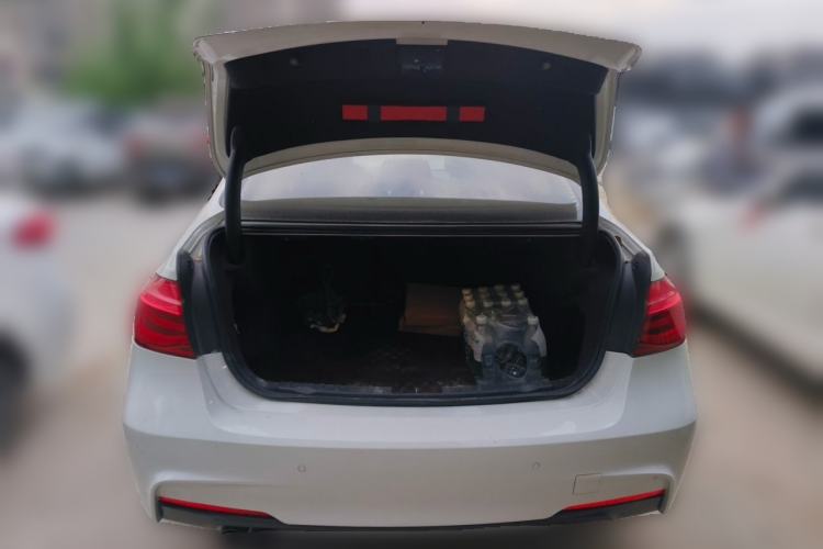 Used BMW 3 Series 2017 320Li M Sport Edition Trunk