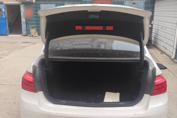 Used BMW 3 Series 2017 320Li Fashion Model
