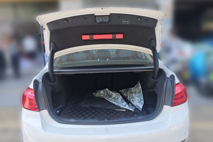 Used BMW 3 Series 2017 320Li Fashion Model Trunk