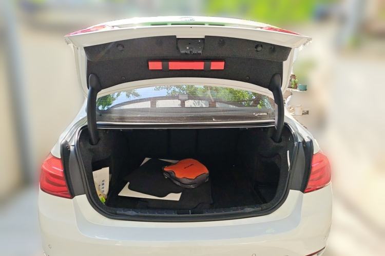 Used BMW 3 Series 2017 320Li Fashion Model Trunk