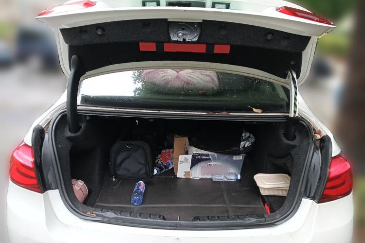Used BMW 3 Series 2017 320Li Fashion Model Trunk