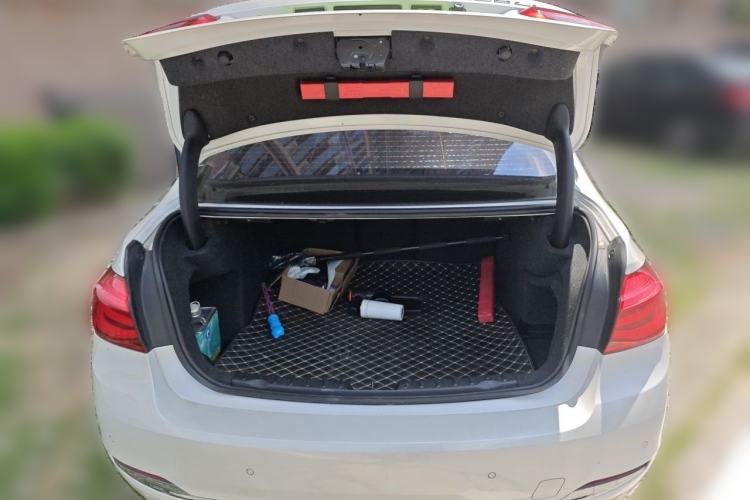 Used BMW 3 Series 2017 320Li Fashion Model Trunk