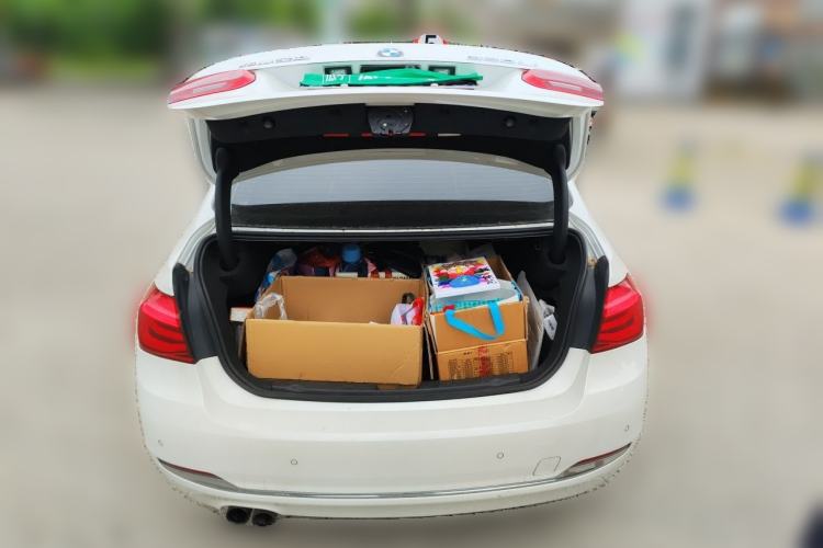 Used BMW 3 Series 2017 320Li Fashion Model Trunk