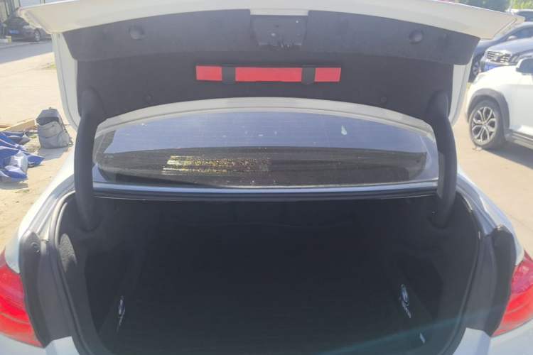 Used BMW 3 Series 2017 320Li Fashion Model Trunk