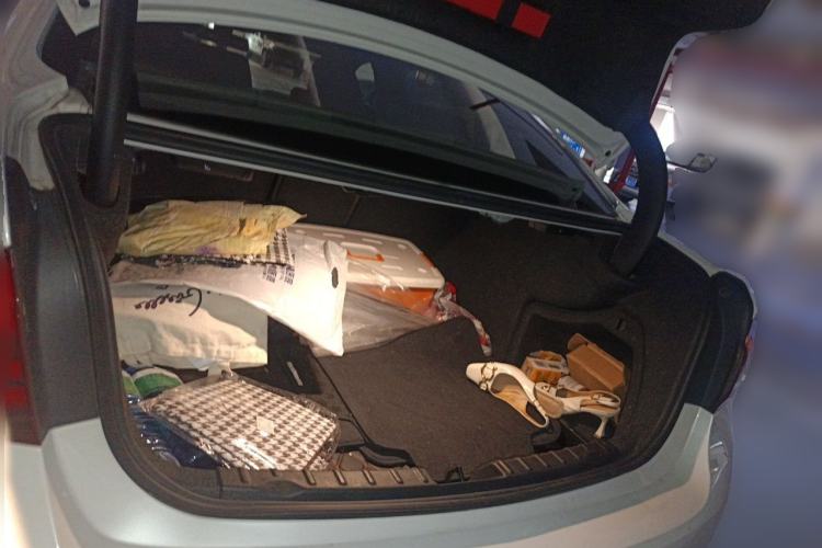 Used BMW 3 Series 2017 320Li Fashion Model Trunk