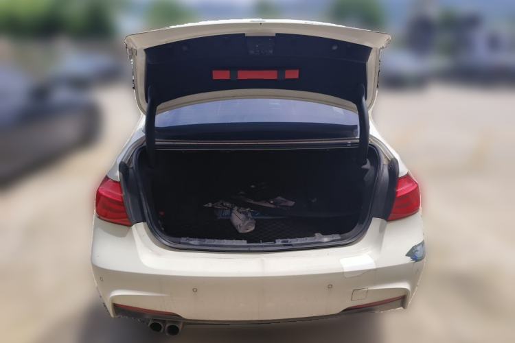 Used BMW 3 Series 2017 320Li M Sport Edition Trunk
