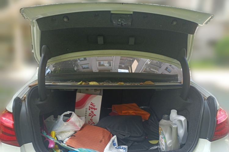 Used BMW 3 Series 2017 320Li Fashion Model Trunk