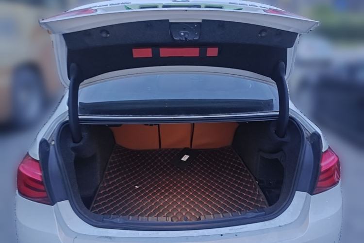 Used BMW 3 Series 2017 320Li Fashion Model Trunk