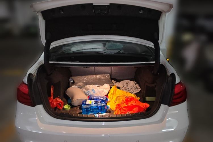 Used BMW 3 Series 2017 320i M Sport Trunk